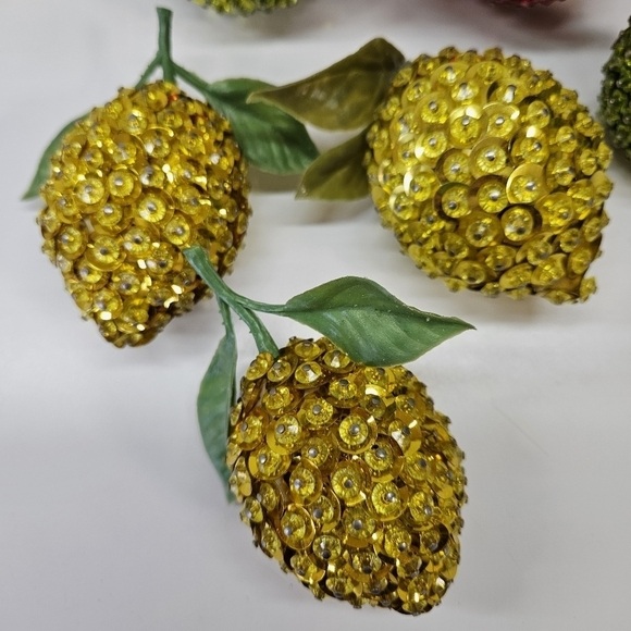 VINTAGE MCM Beaded Sequin Push Pin Fruit Set Apple Lemon Pear - Picture 4 of 8
